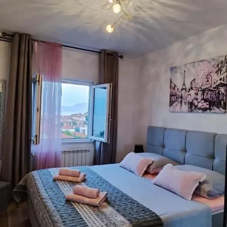Apartment Ita 1 *