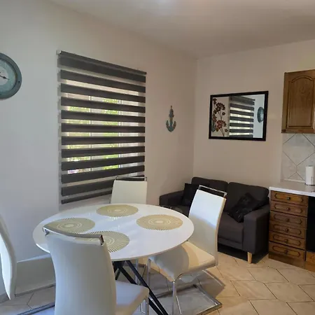 Apartment Ita 1 Postira