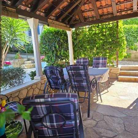 Apartament Ita 1